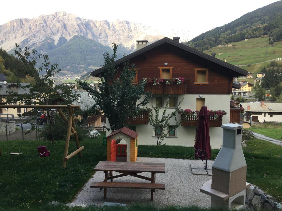 Chalet Del Bosco Valdisotto Exterior foto